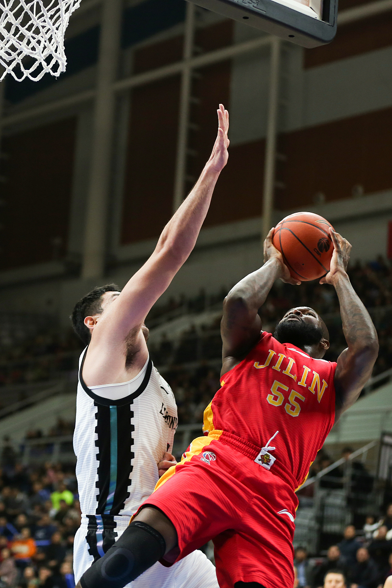 魔术绝杀湖人,詹姆斯状态火热 魔术绝杀湖人,詹姆斯状态火热