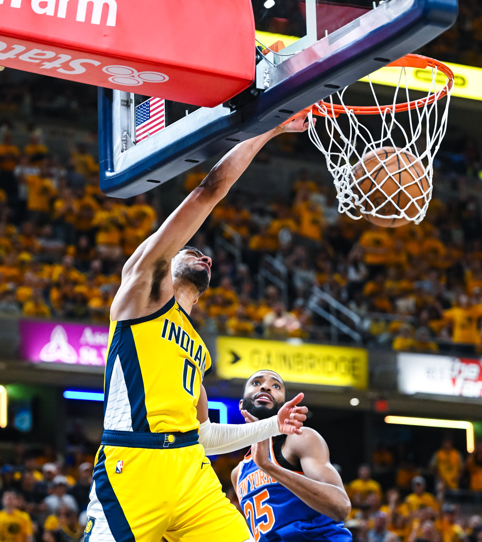 步行者鏖战篮网，约基奇关键制胜